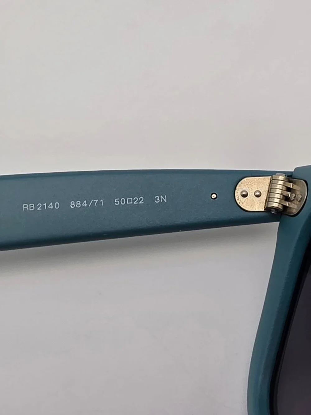 Ray-Ban this listing